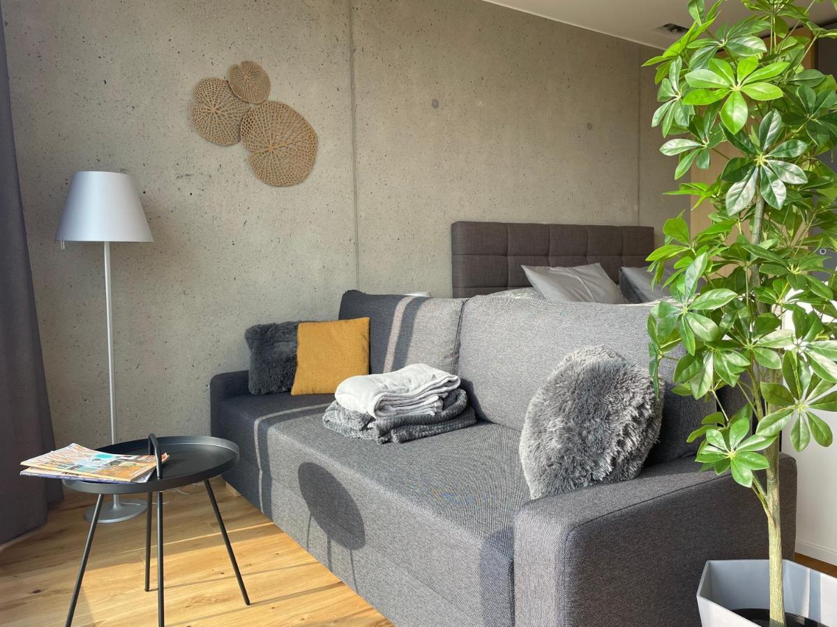 *Brandnew* Modernes Apartment In Den Weinbergen Mit Pool Und Sauna Spielfeld Extérieur photo
