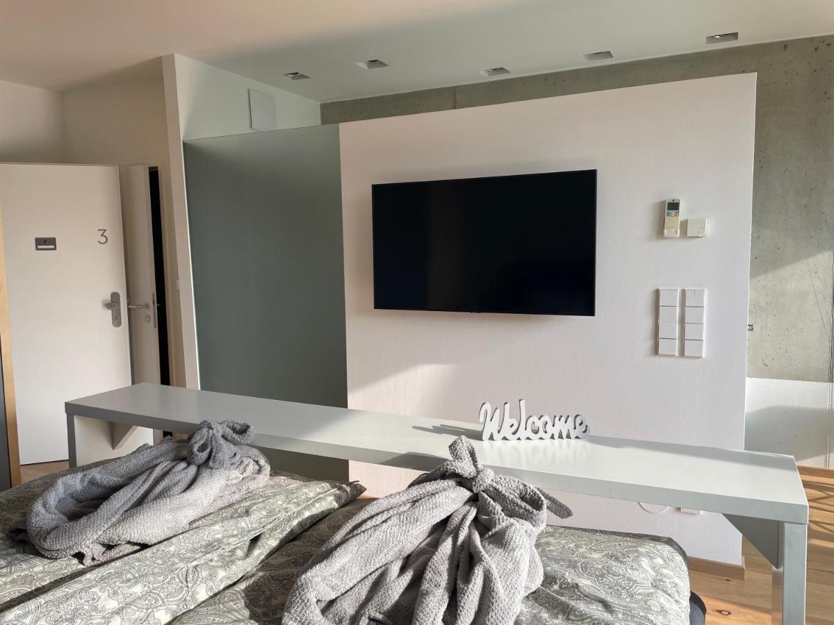 *Brandnew* Modernes Apartment In Den Weinbergen Mit Pool Und Sauna Spielfeld Extérieur photo